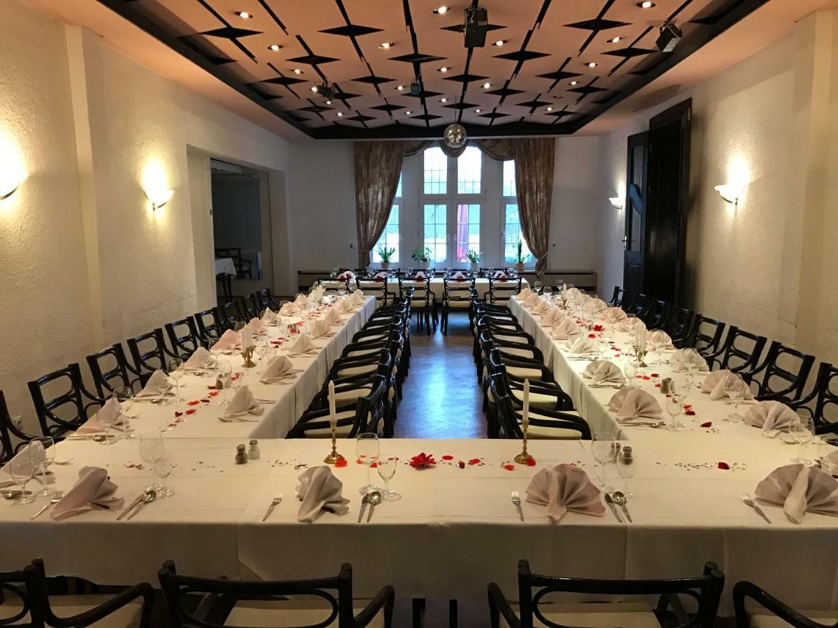 טויפיץ Hotel & Restaurant Schenk Von Landsberg מראה חיצוני תמונה